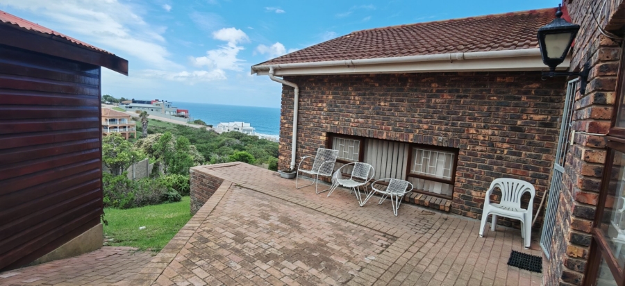 3 Bedroom Property for Sale in Dana Bay Western Cape